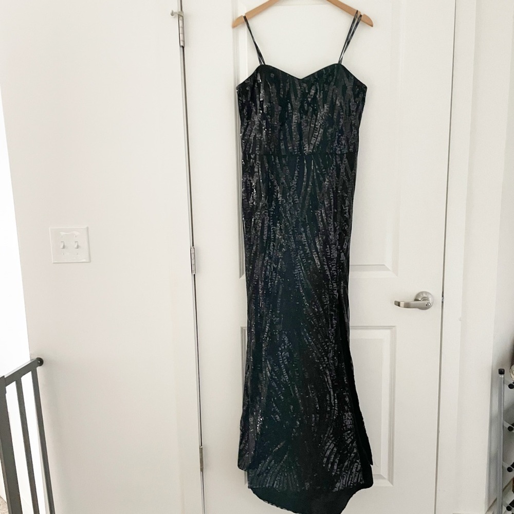 City Chic Monroe Sequin Maxi Dress - Picture 10 of 10